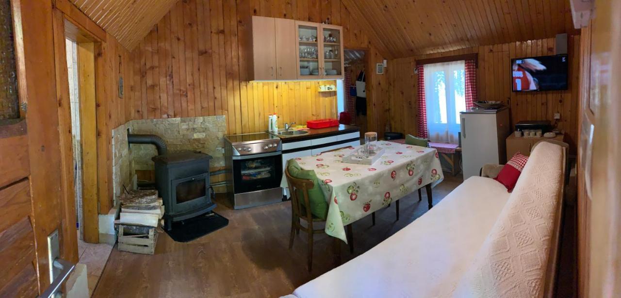 Mountain Cottage Komarnica Savnik Dış mekan fotoğraf
